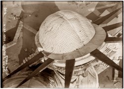 Statue of Liberty circa 1908. Top of the head as seen from the torch. View full size. 5x7 glass negative, George Grantham Bain Collection.