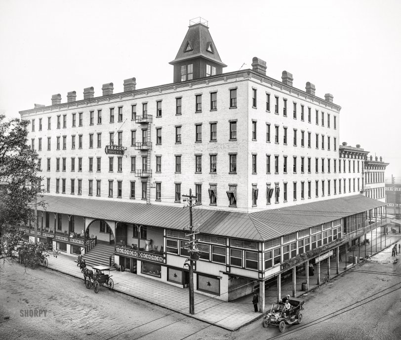 Jacksonville, Florida, circa 1912. "Aragon Hotel, Forsyth & Julia Streets." The humble hostelry last glimpsed here. 8x10 inch glass negative, Detroit Publishing Company. View full size.