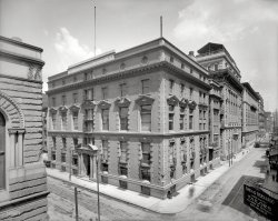 Philadelphia circa 1909. "Jefferson Medical College and Hospital, 10th Street." Another of Detroit Publishing's hyper-detailed corner views, complete with requisite ghost pedestrian. 8x10 inch glass negative. View full size.